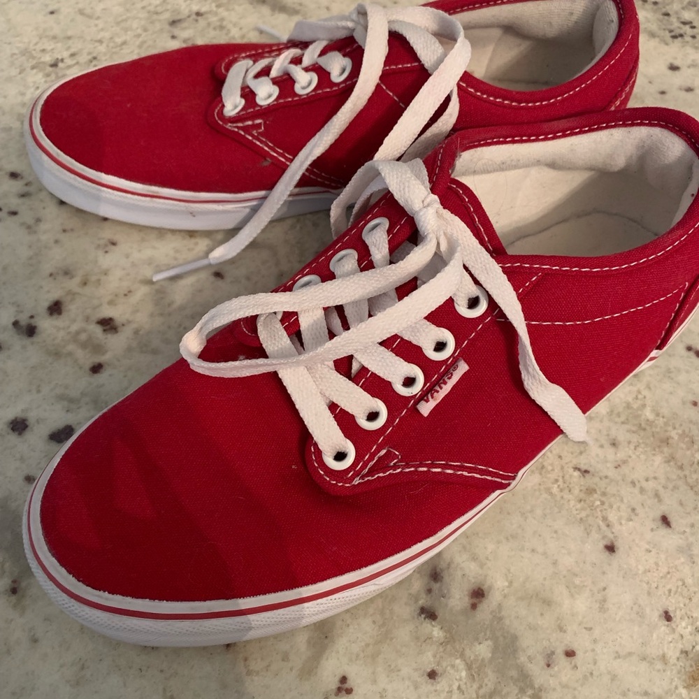 Vans - Picture 2 of 4